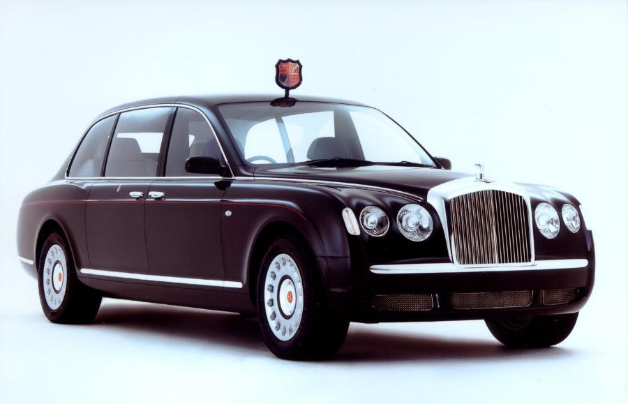 Bentley State Limousine 2002 года  (фото 4 из 9)